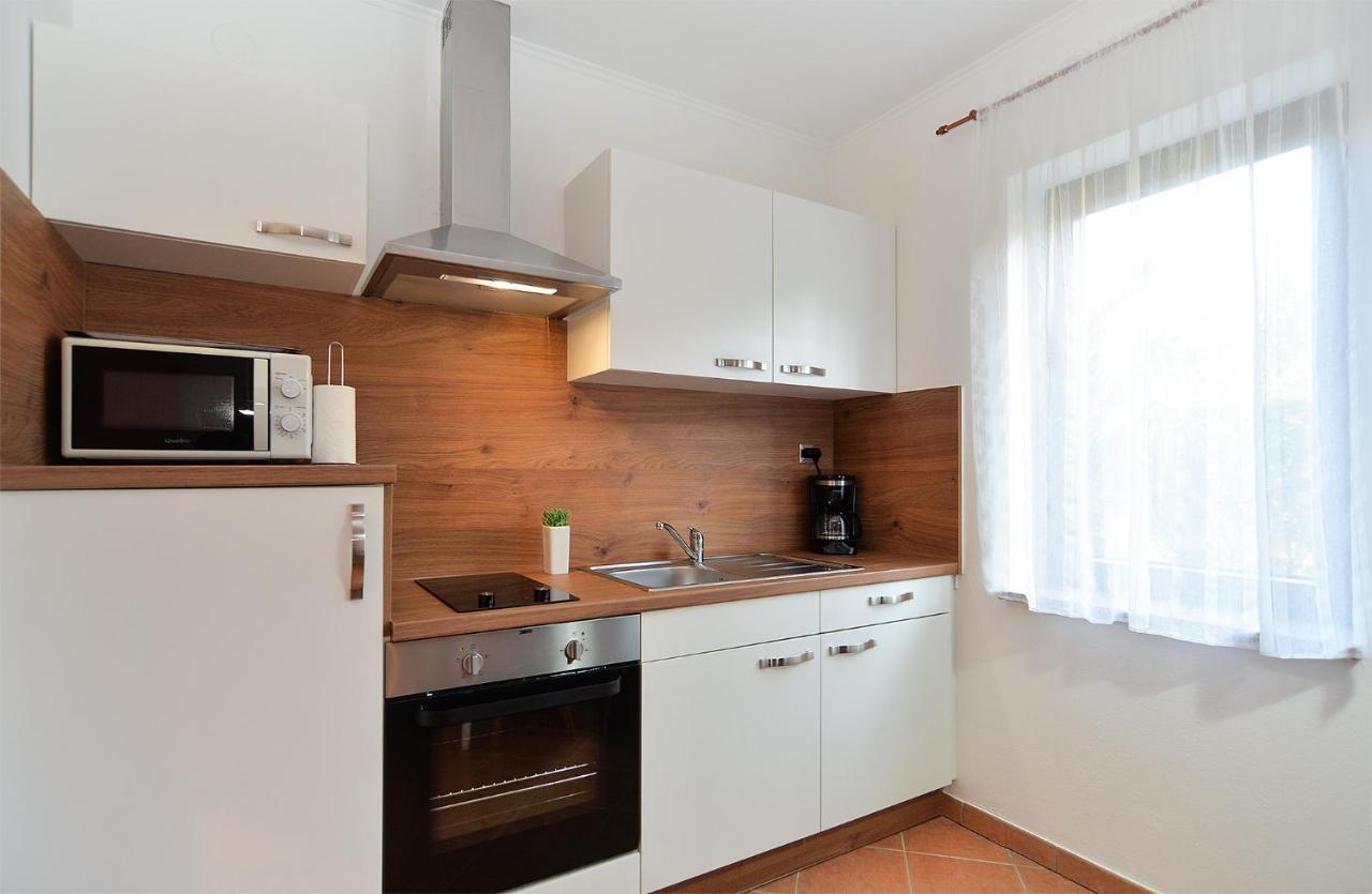 Apartments Marija 1089 Porec Luaran gambar