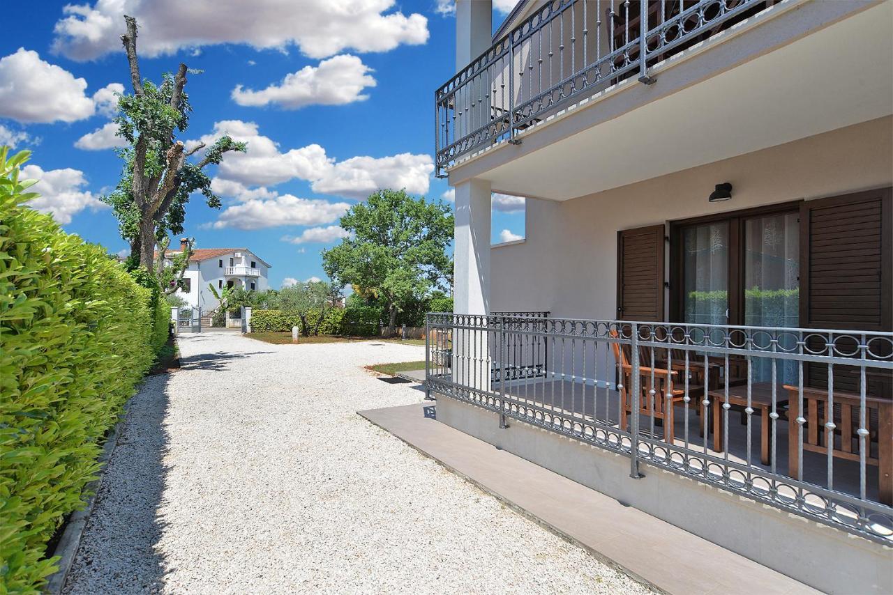 Apartments Marija 1089 Porec Luaran gambar